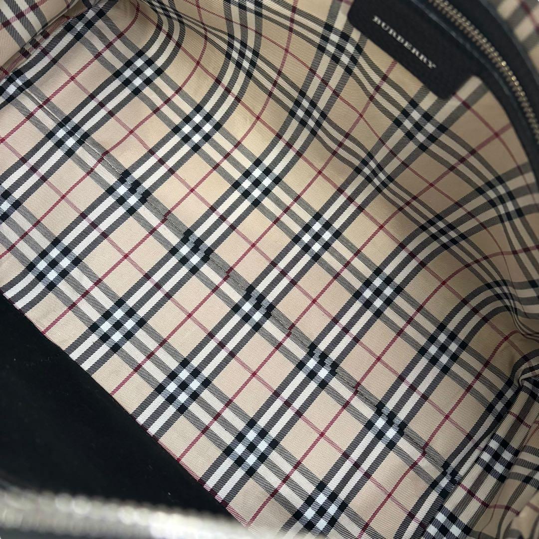 美品 BURBERRY ボストンバッグ レザー ブラック 内側チェック柄