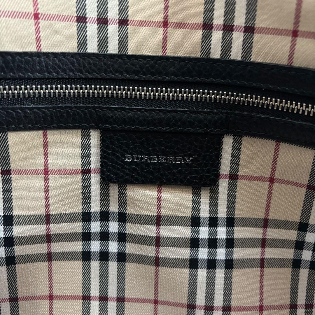 美品 BURBERRY ボストンバッグ レザー ブラック 内側チェック柄