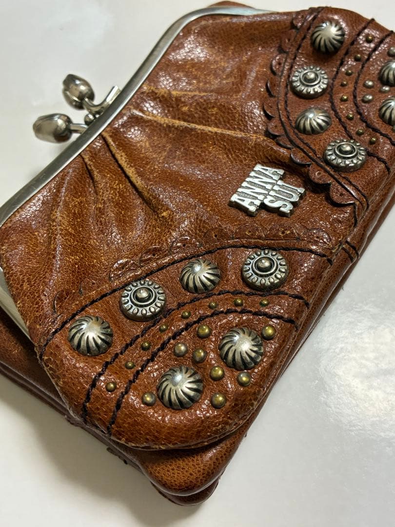ANNA SUI 二つ折り財布　ローズガーデン　キャメル スタッズ　がま口