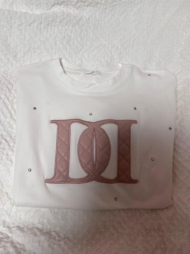 ダーリッチ darich キルティングアップリケビジューTシャツ