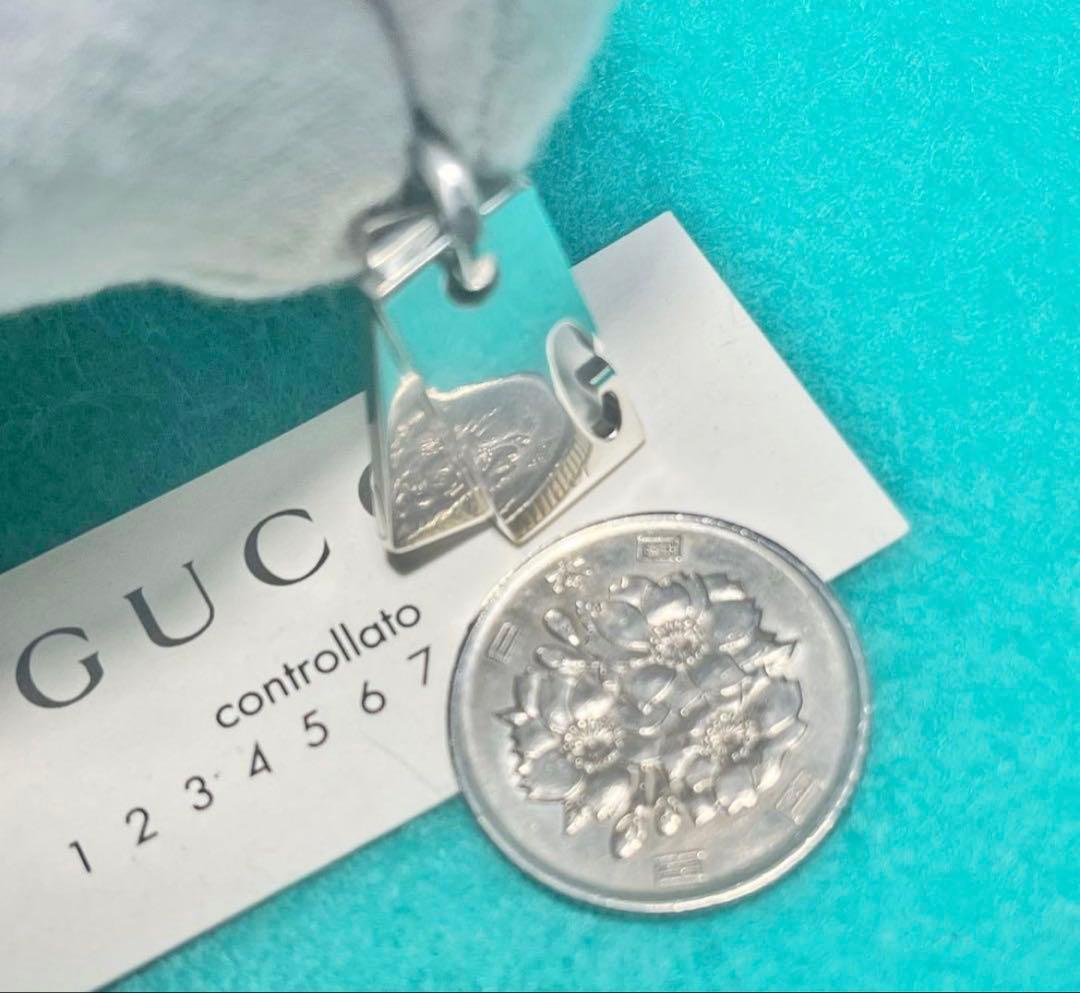 美品　GUCCI ダブルGプレートペンダント
