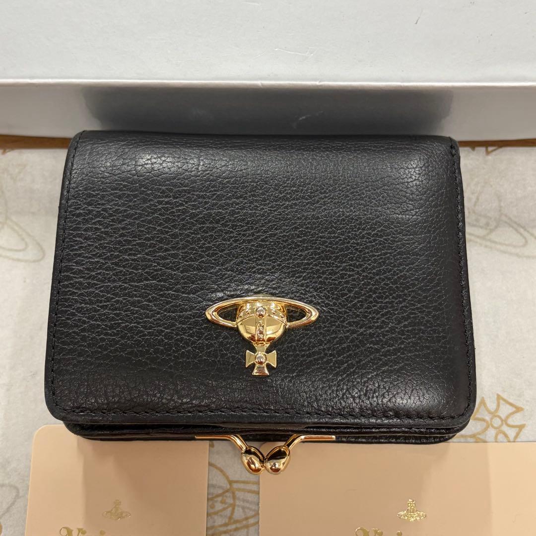 新品同様‼️ 現行　ヴィヴィアンウエストウッド　財布　折り財布　オーブ　がま口