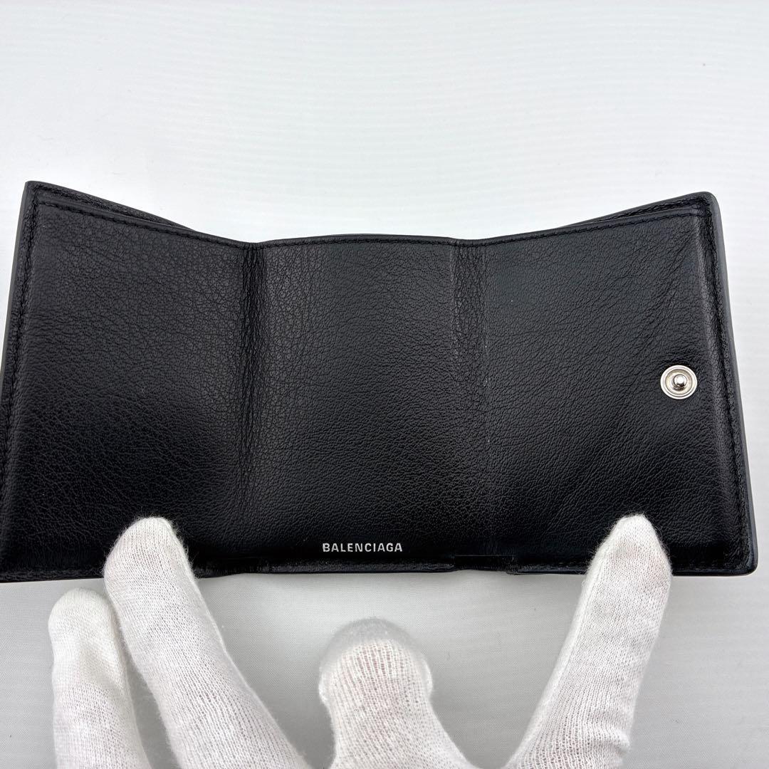 外観美品　バレンシアガ 三つ折財布 ペーパーミニウォレット　レザー　ブラック