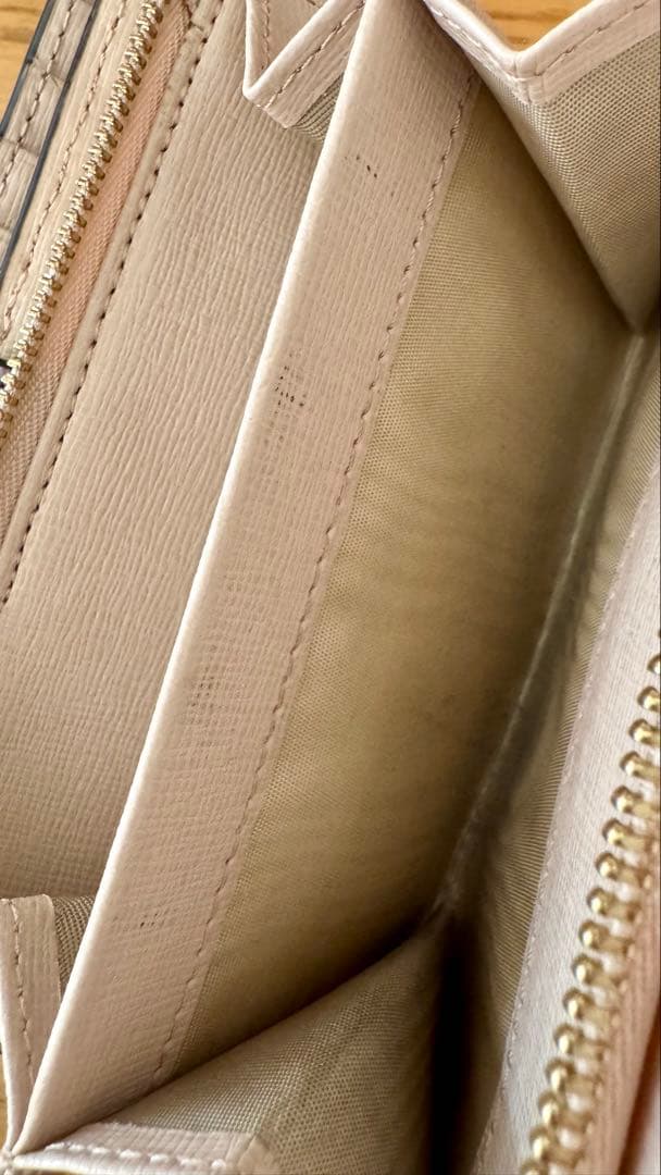 FURLA 二つ折り財布　薄紫