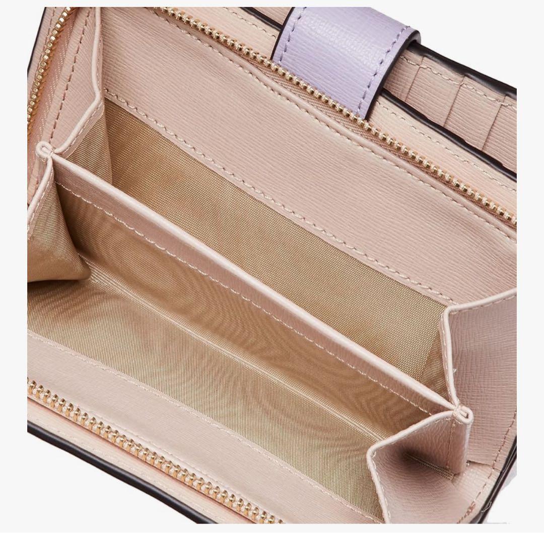 FURLA 二つ折り財布　薄紫