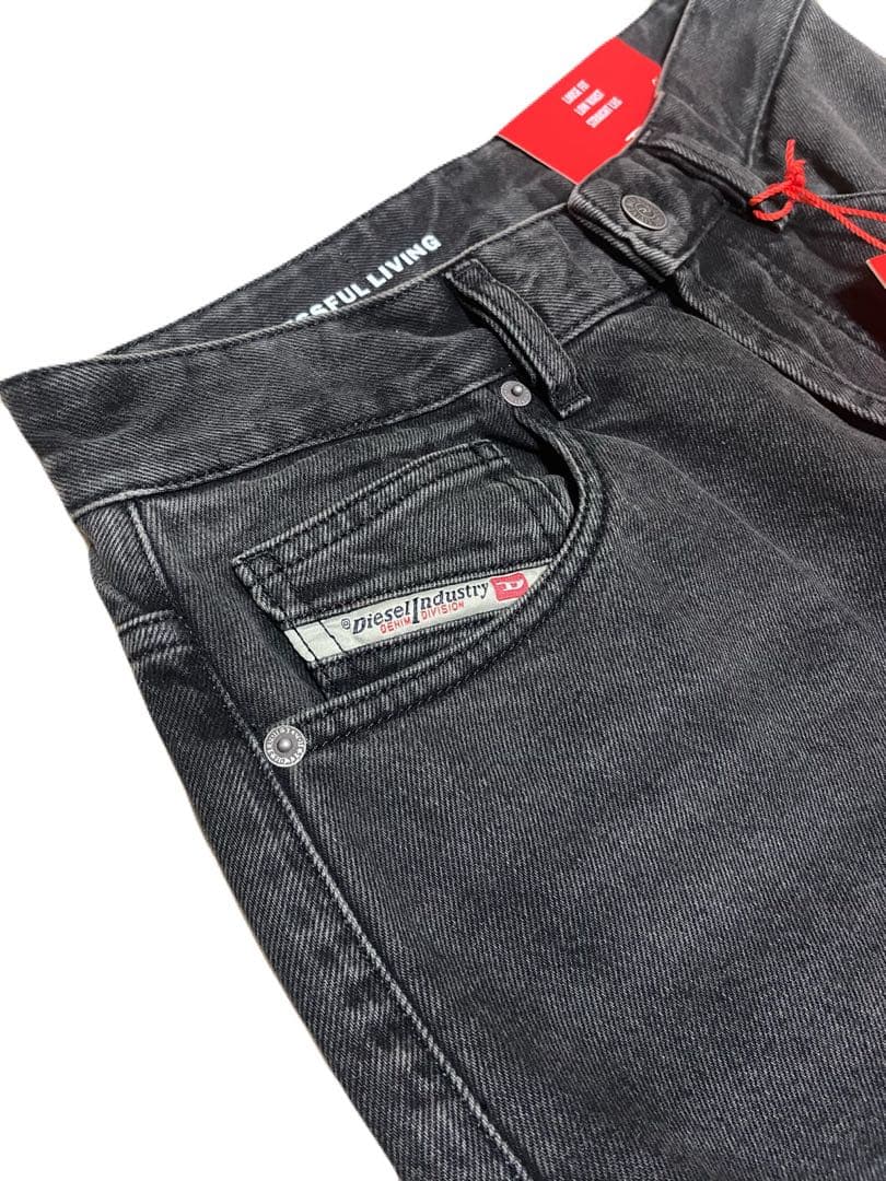 【完売品】DIESEL レイヤードデニム ワイドデニム W25 タグ付き