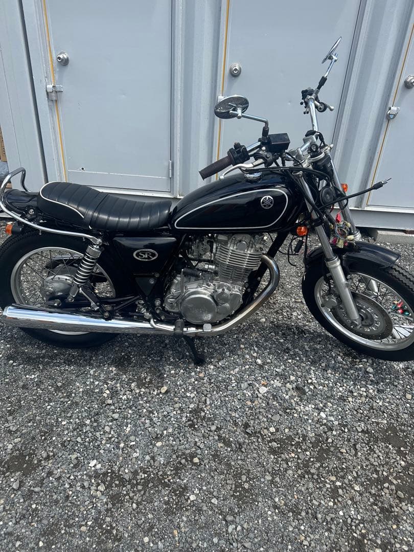 SR400 黒いストライプデザインバイクシート