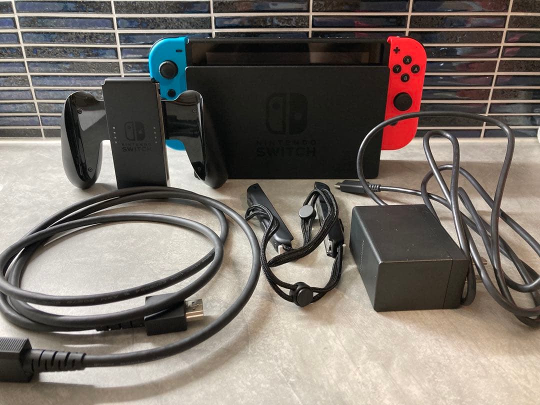 t*d様 ニンテンドー switch 本体 中古品 (箱なし)