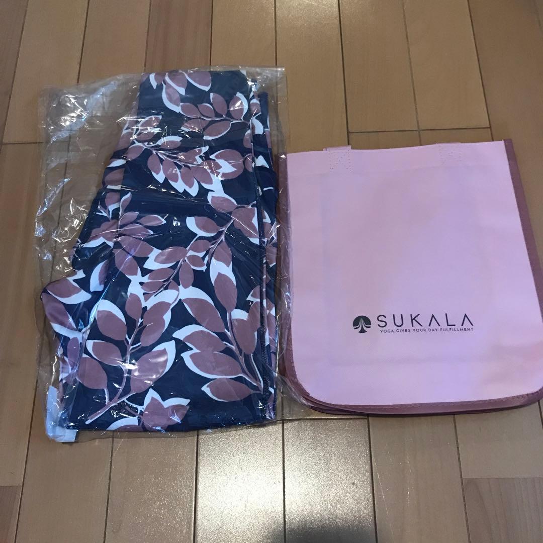 値下げ！オマケ付SUKALA リーフバイカラーレギンス　スモークブルー　s