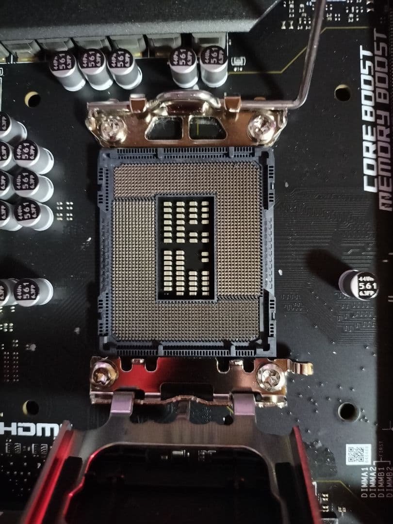 CPU i5-14600KF + B760 GAMING PLUS WIFI DDR5