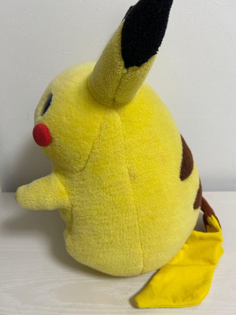 TOMY　ピカチュウ　ぬいぐるみ　ポケモン初代　初期　昭和　レトロ