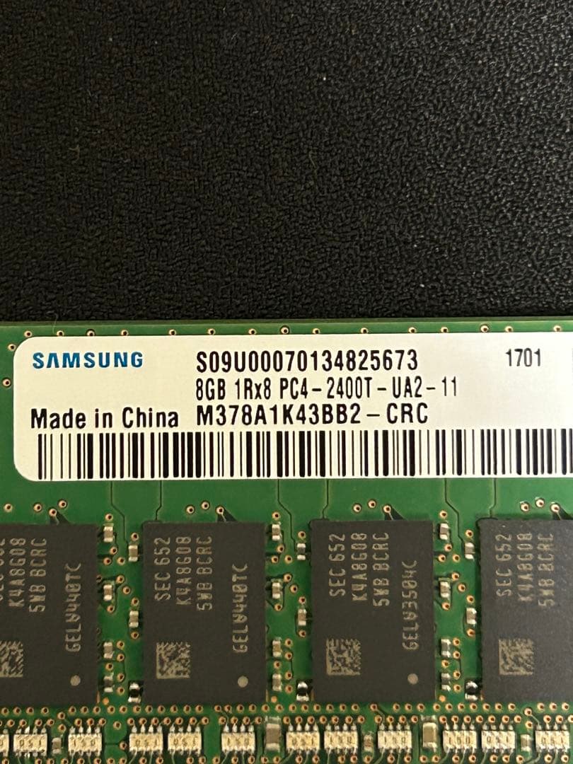 SAMSUNG 8GB DDR4-2400 動作確認済み
