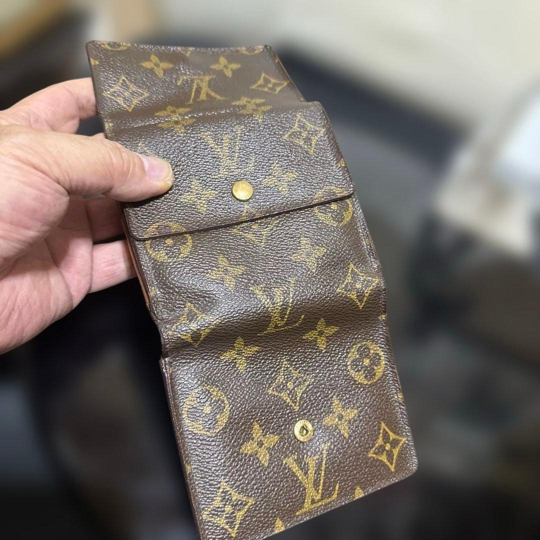⑧★在庫セール/良品♪モノグラム Wホック折財布