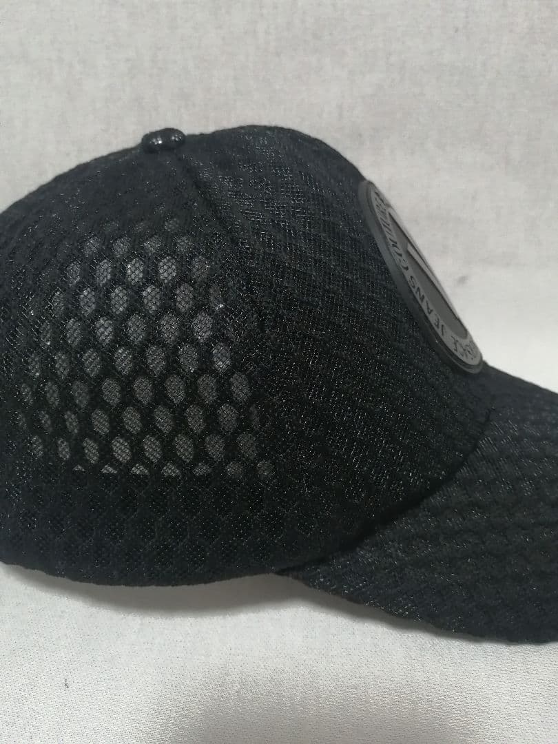 ♂♀新品・キャップ【Versace Jeans Couture】総メッシュ　黒