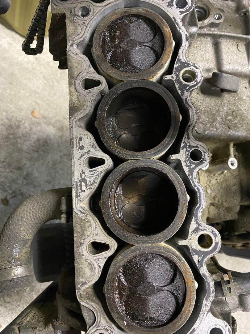 バリオス1 A5 エンジン 腰下