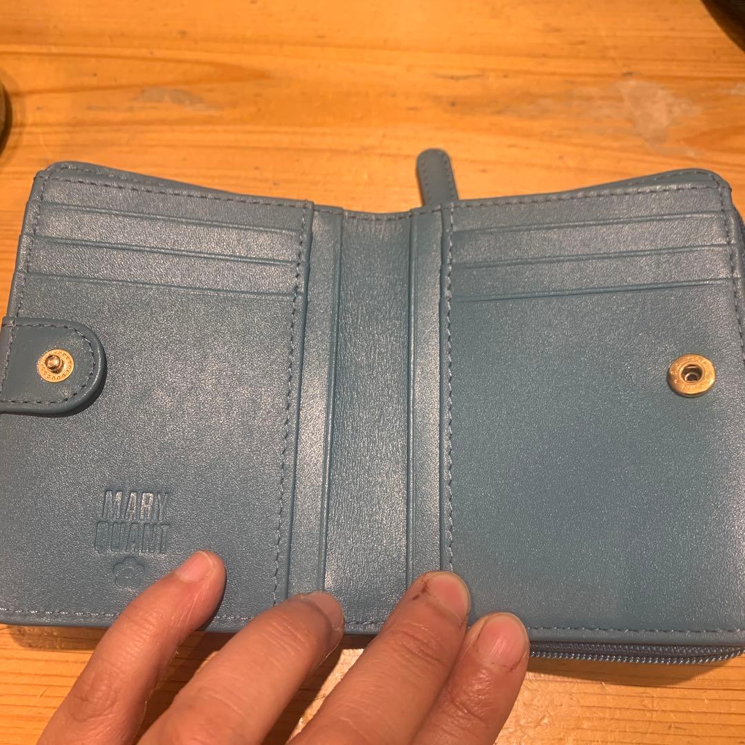 【新品・未使用品】デイジーエンボスフロート ウォレット（グリーン）