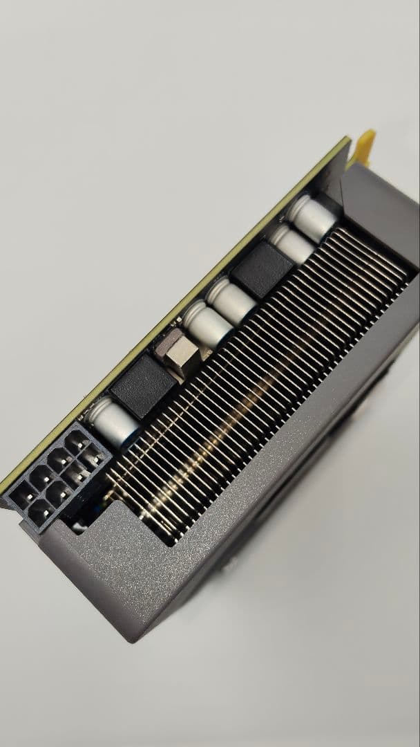 GeForce RTX 4060 グラフィックボード