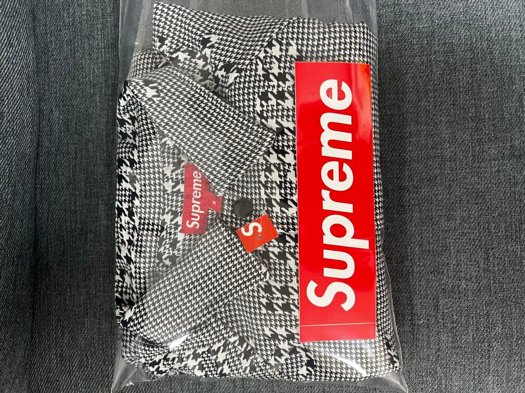 激レアSupreme Houndstooth Logos Snap Jacket