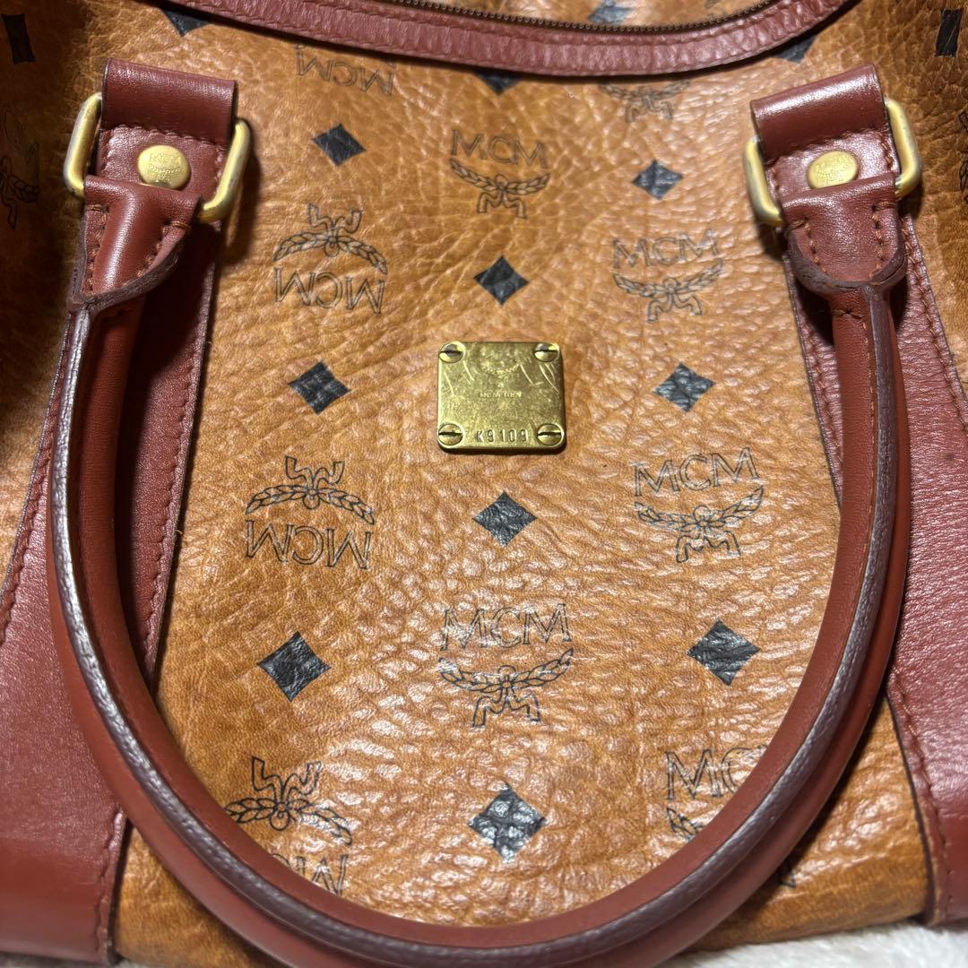 と*も様 MCM ブラウンレザーボストンバッグ
