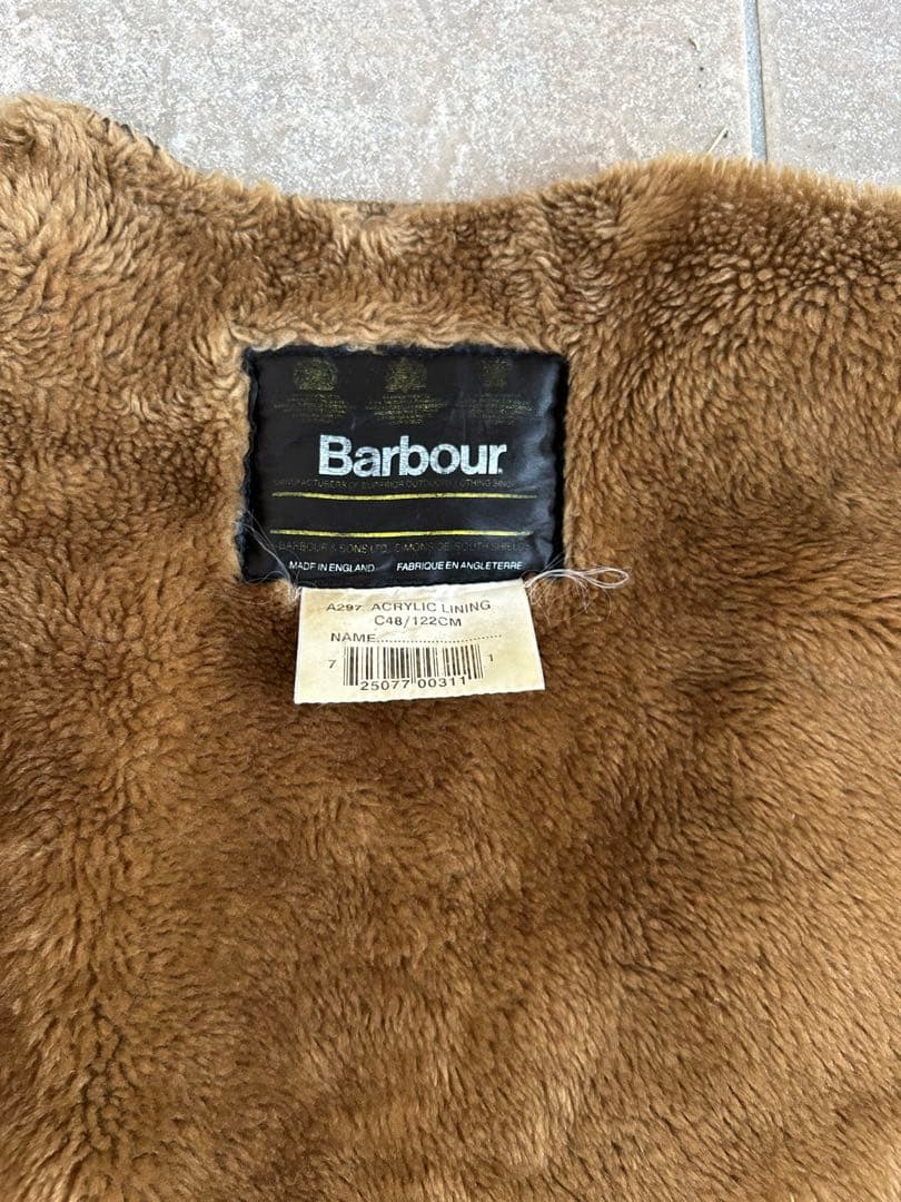Barbour ブラウン ファー ベスト