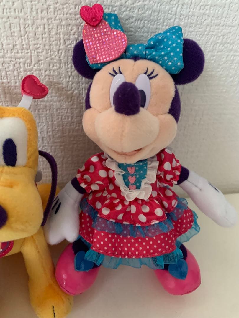 ディズニーパルパルーザ　ミニーのファンダーランド ぬいぐるみバッジ3体セット