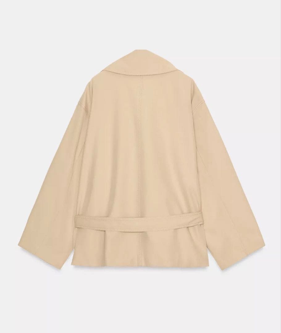 【完売品】ZARA ショート丈トレンチコート XS-Sサイズ　新品タグつき