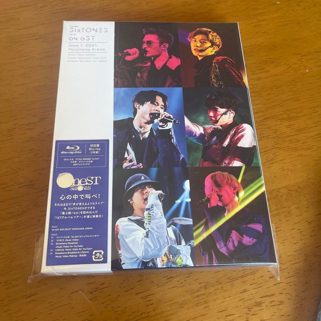 SixTONES  on eST〈初回盤Blu-ray・通常盤Blu-ray〉