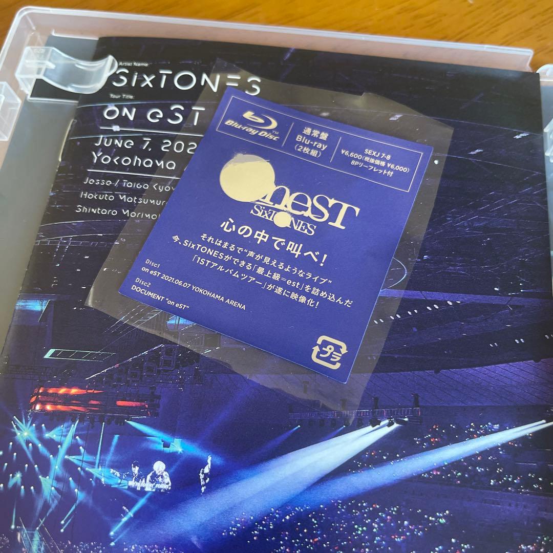 SixTONES  on eST〈初回盤Blu-ray・通常盤Blu-ray〉
