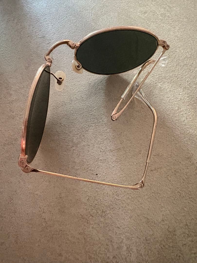 Ray-Ban ゴールドオーバルサングラス　折りたたみ