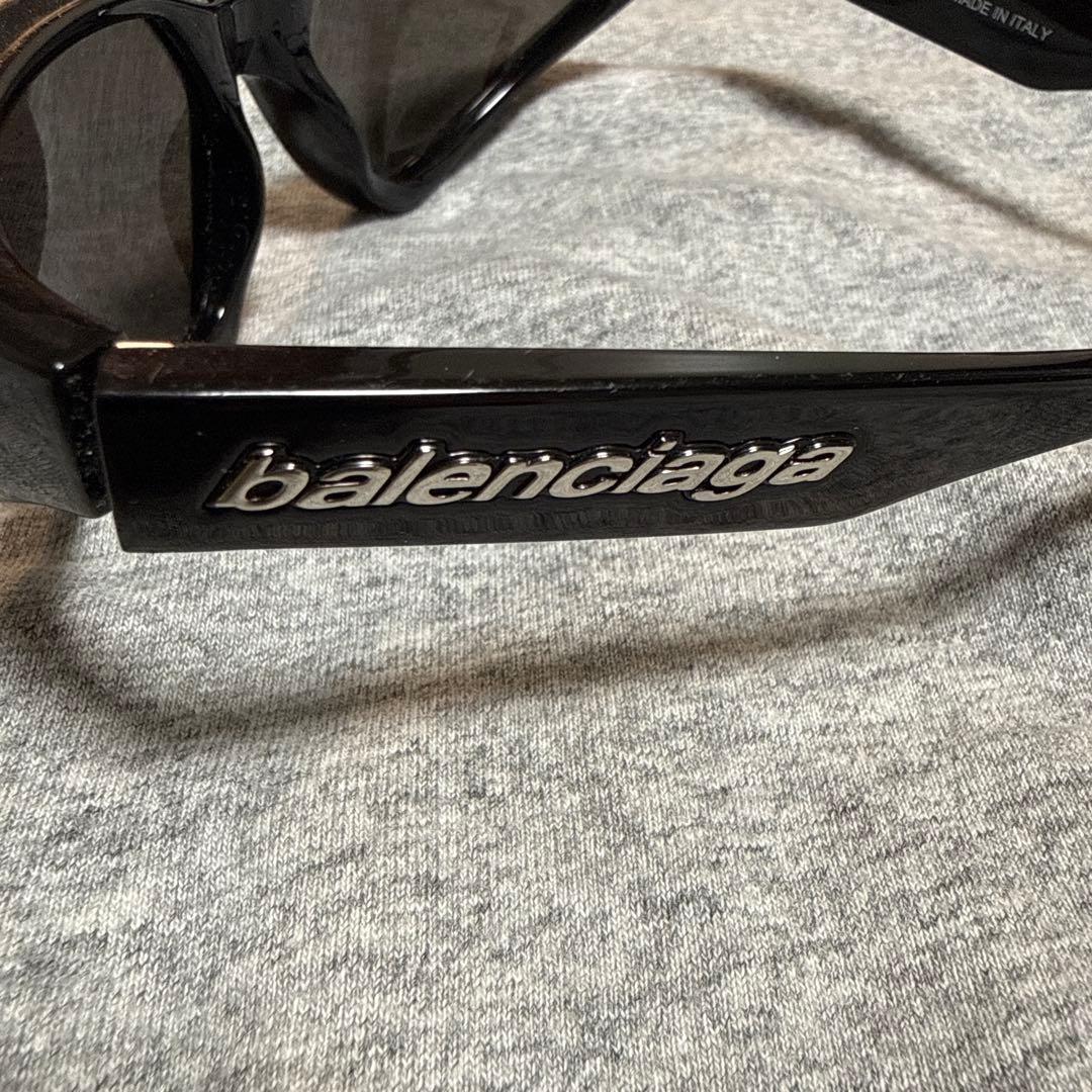 てぃーすBALENCIAGA ブラック サングラス xpander