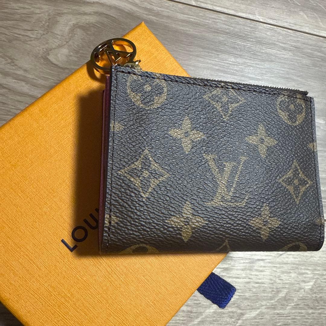 ルイヴィトン新品ポルトフォイユリサお財布