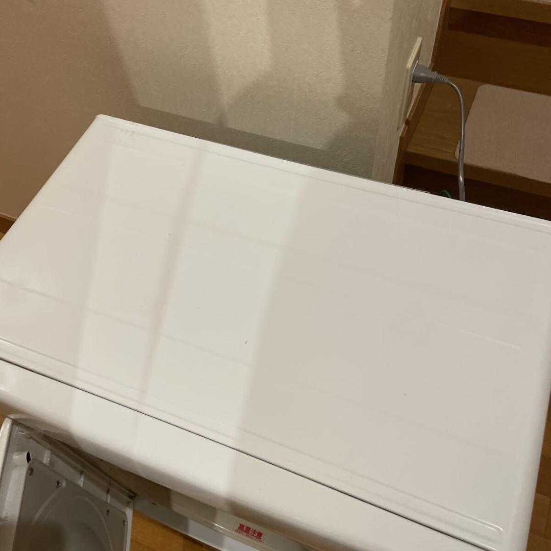 HITACHI 除湿形電気衣類乾燥機 DE-N40WX 4.0kg 2018年製