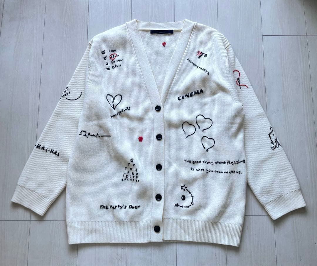 【未使用】フレームワーク　ハンド刺繍ラブカーディガン
