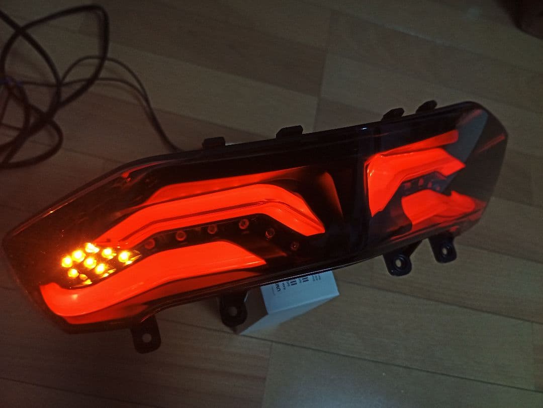 訳ありシグナスX社外LEDテールランプライトスモーク3型se44j 1yp