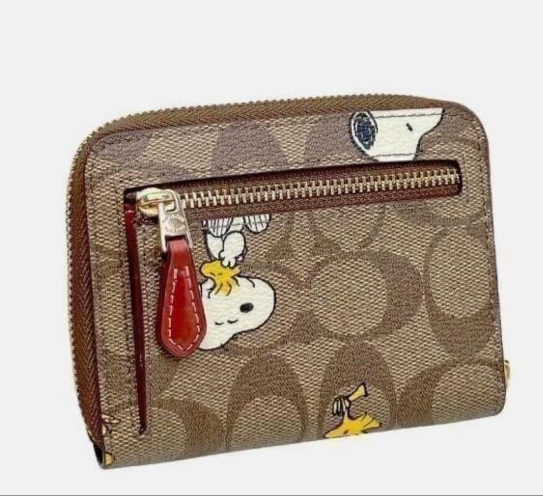 m*a様 コーチ COACH×スヌーピーシグネチャーコンパクトウォレット