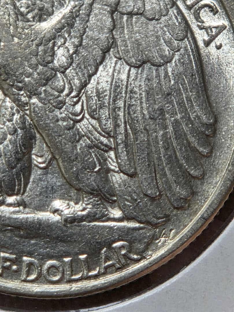 (稀少年号)アメリカ　ウォーキング リバティ 50セント銀貨　1933 S