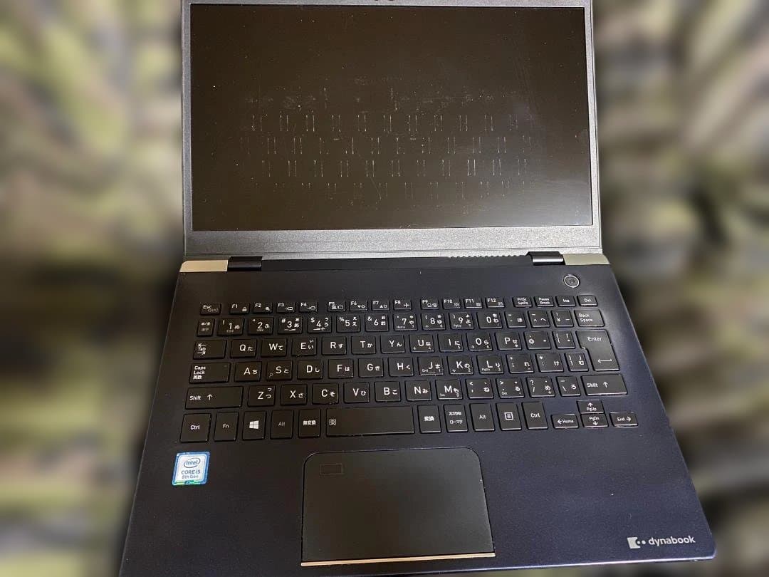 dynabook g83/m i5 8250u SSD RAM無しバッテリー消耗
