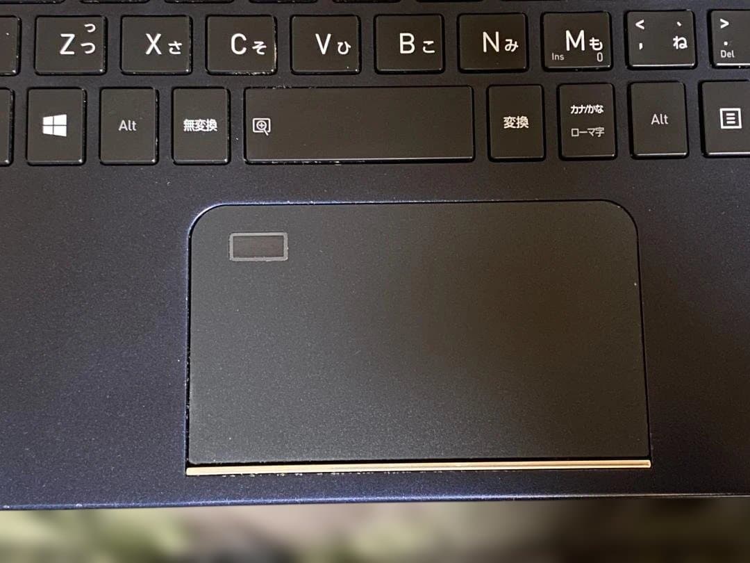 dynabook g83/m i5 8250u SSD RAM無しバッテリー消耗