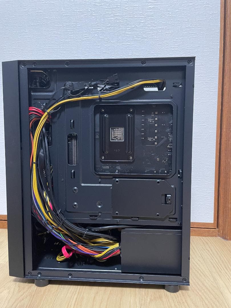 Windowsデスクトップ R7 3700X/B550M / RX6500/ 16GB / NVMe 512