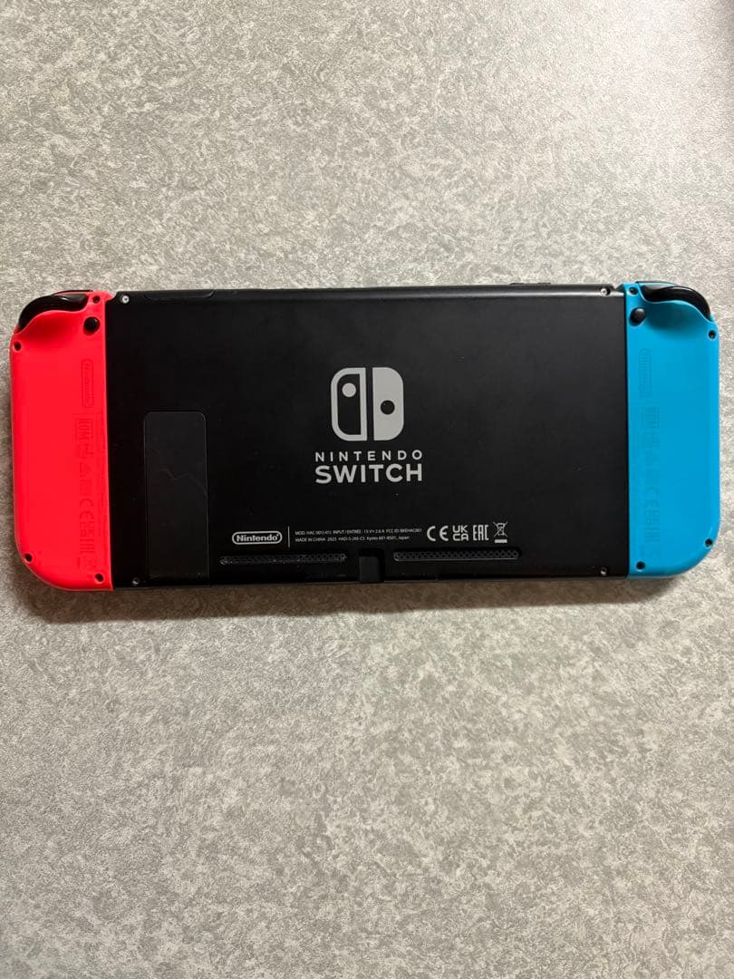 Nintendo Switch 本体 青と赤 ゲームカセット７点付き