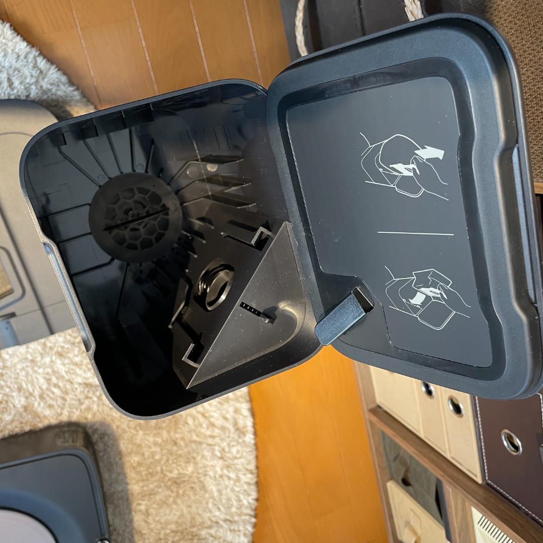 iRobot ルンバs9+ 定価18万 自動ごみ収集機能付き