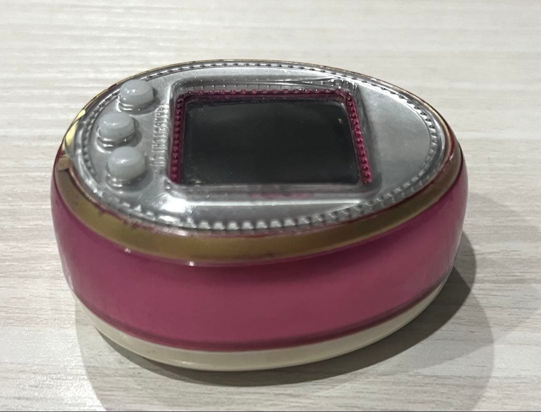 TAMAGOTCHI 4U BLUE (たまごっち 4U ピンク)