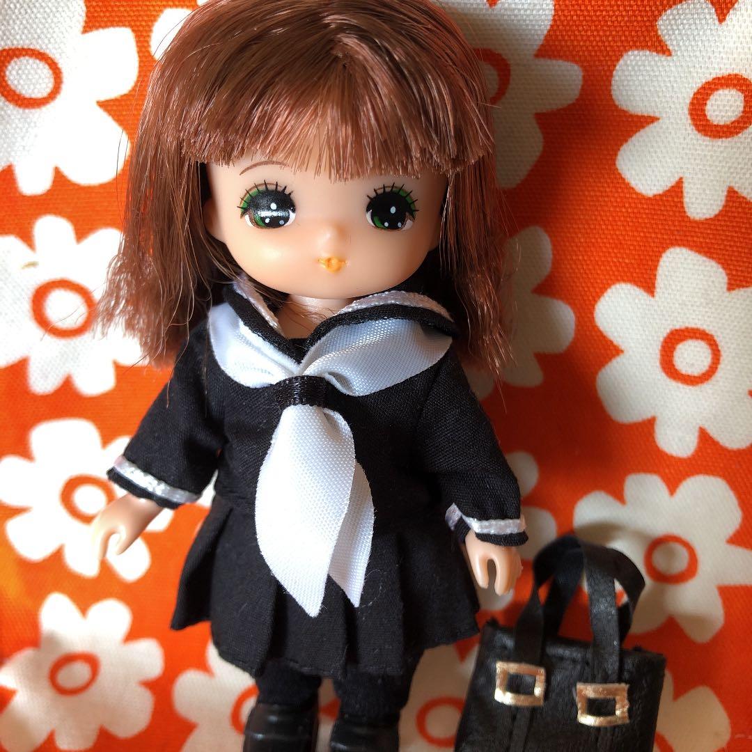 プチジェニーカレンダーガール2体