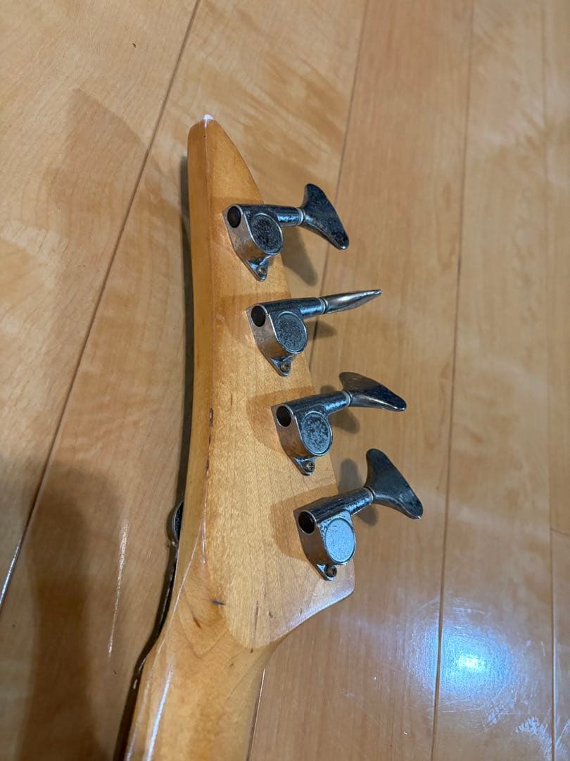 【送料込】BUSKER'S エレキベース ブラック 初心者用 ジャンク