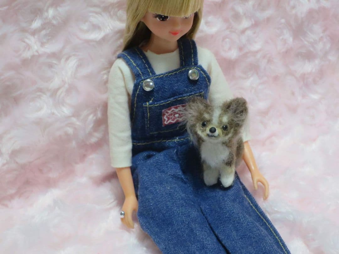 羊毛フェルト 犬 チワワ チョコタン ホワイト ミニチュアドールハウス