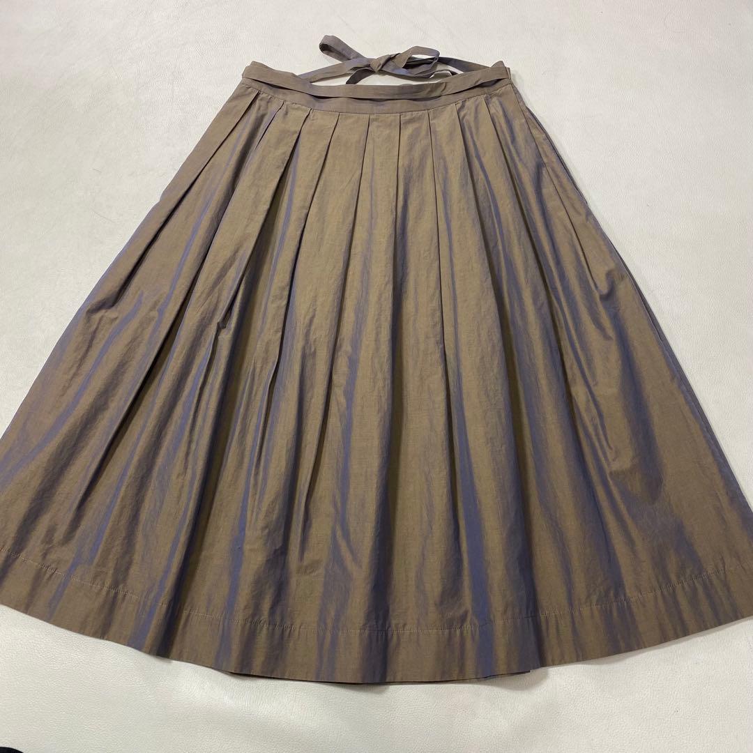 スカート MARGARET HOWELL COTTON PLEATED SKIRT