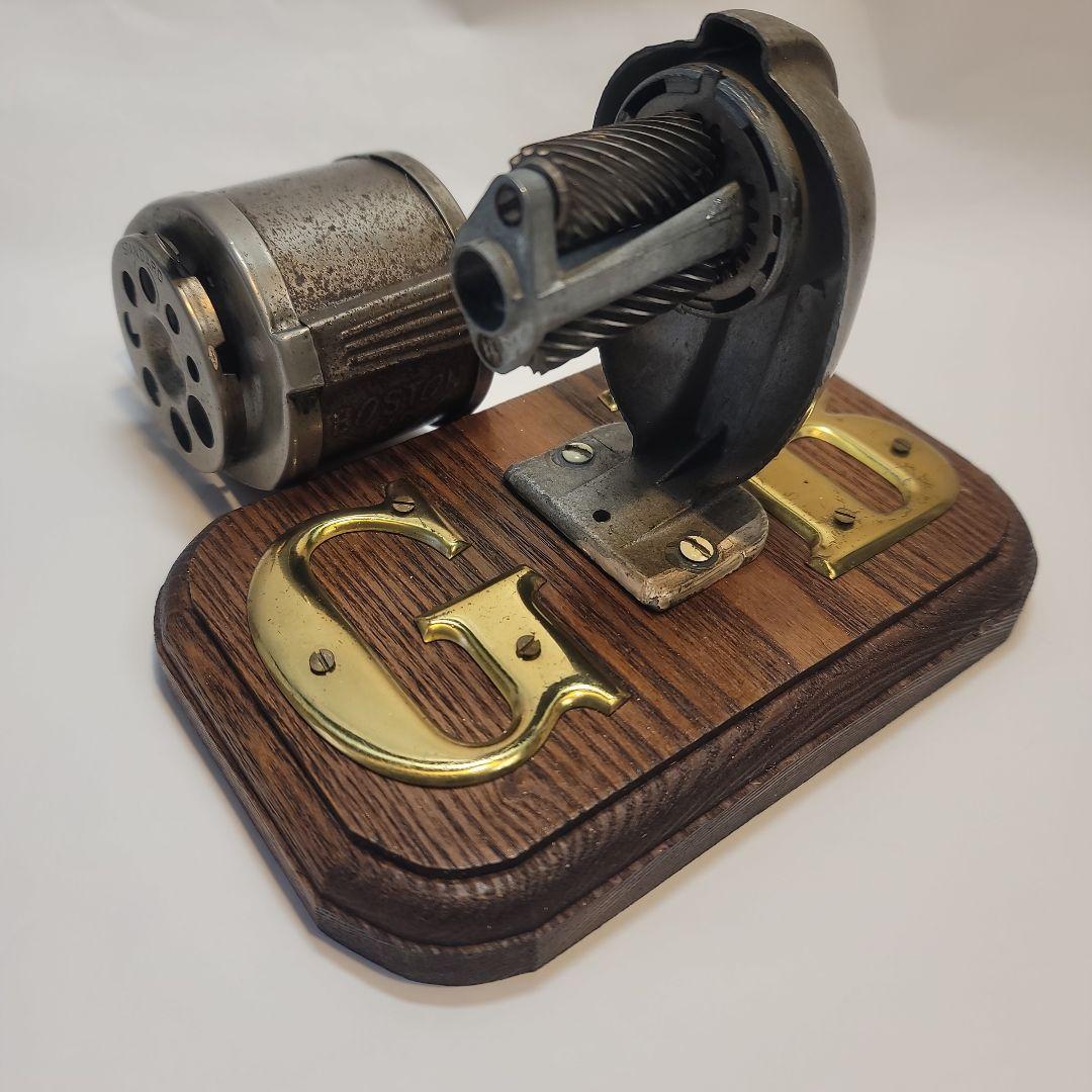 良品アメリカヴィンテージBOSTON pencil sharpener 鉛筆削り