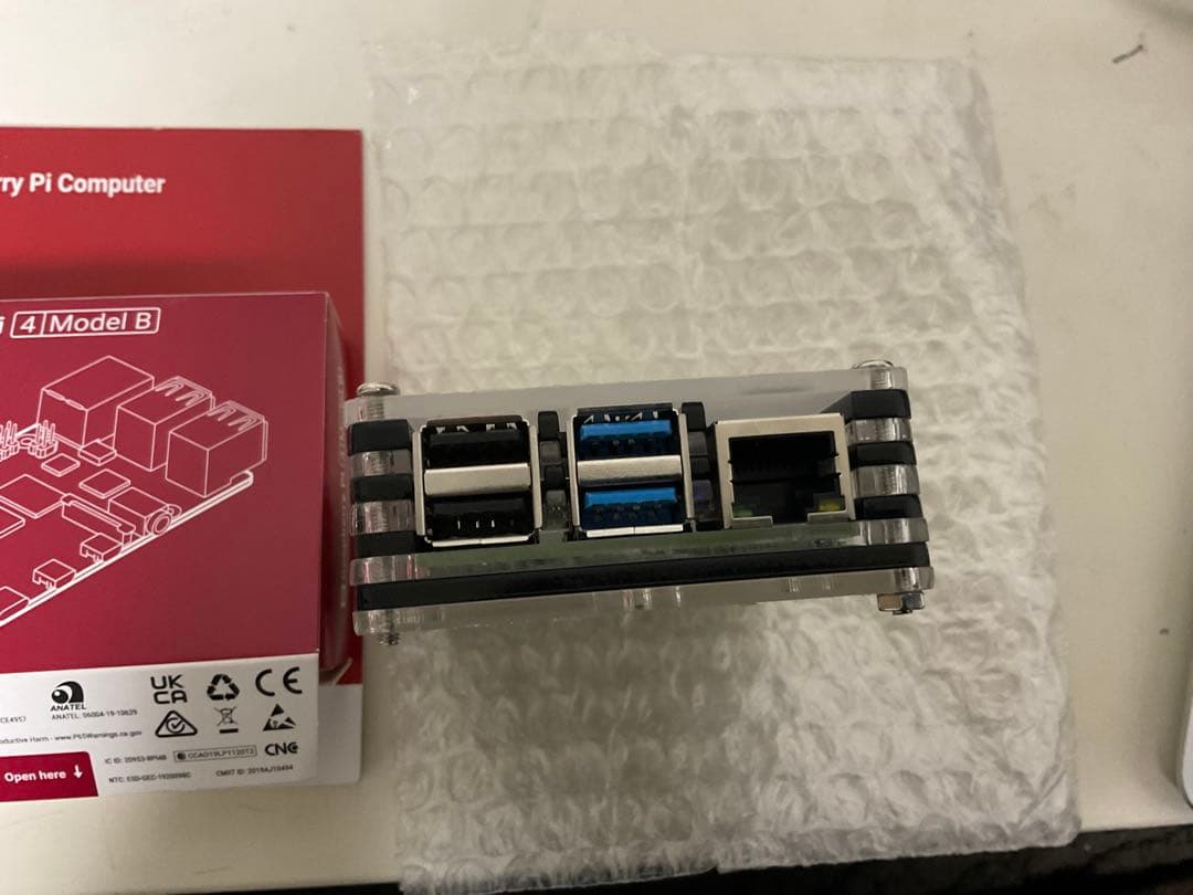 Raspberry Pi 4 Model B 8GB ケース・5V/3A電源付き