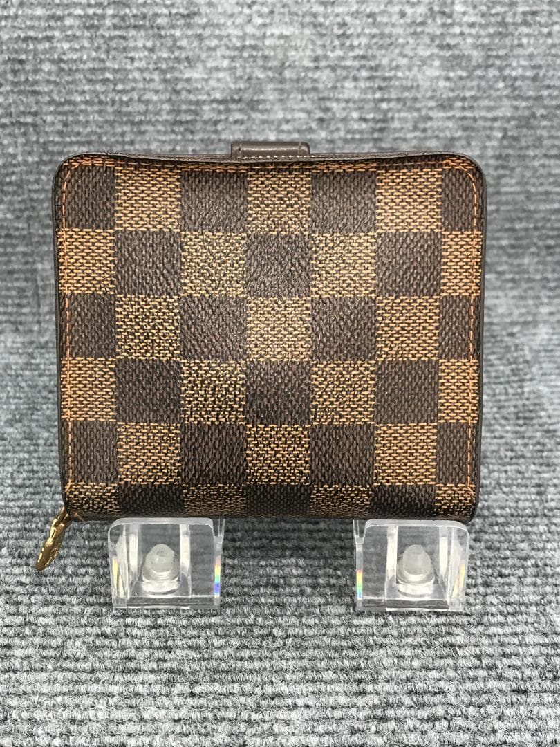 LOUIS VUITTON　ルイヴィトン　二つ折り財布　ダミエ　262