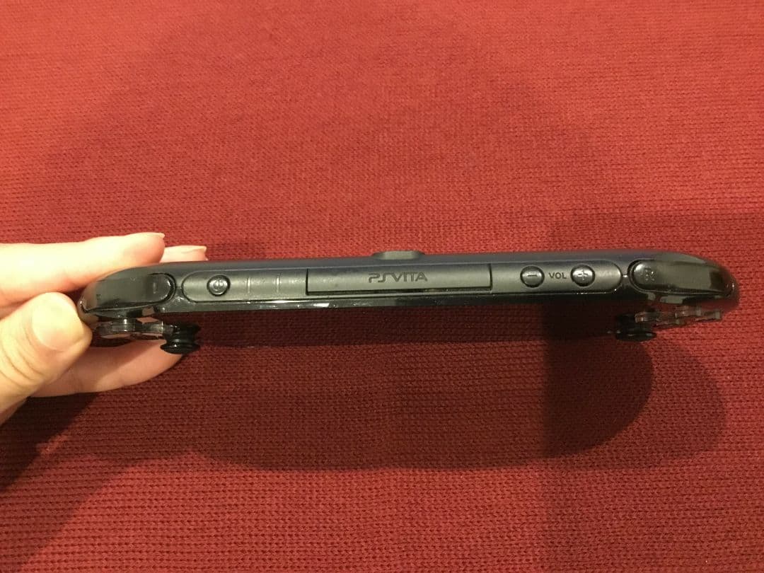 PlayStation®Vita ブラック 本体のみ